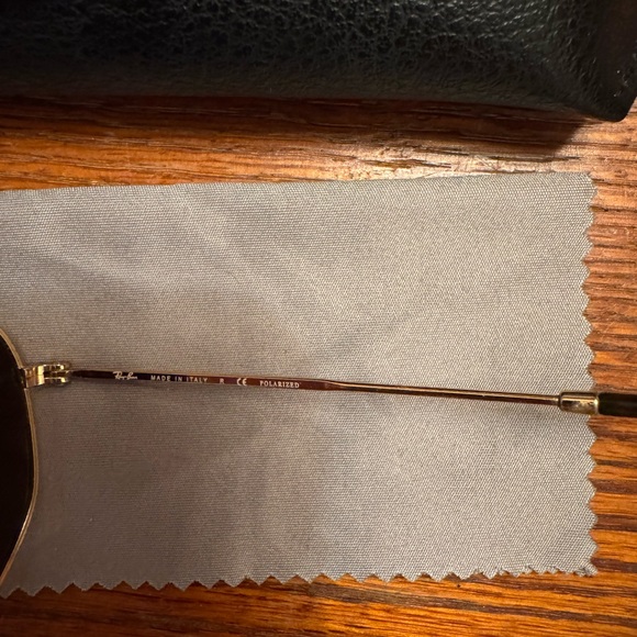 Polarized Raybans - Picture 2 of 4